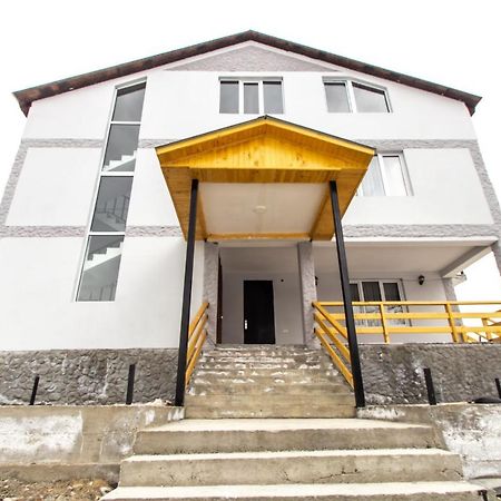 Katos Guesthouse Mestia Dış mekan fotoğraf